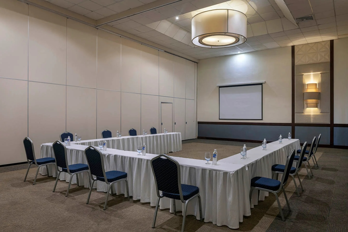 Ocean Blue & Sand Beach Resort - All Inclusive