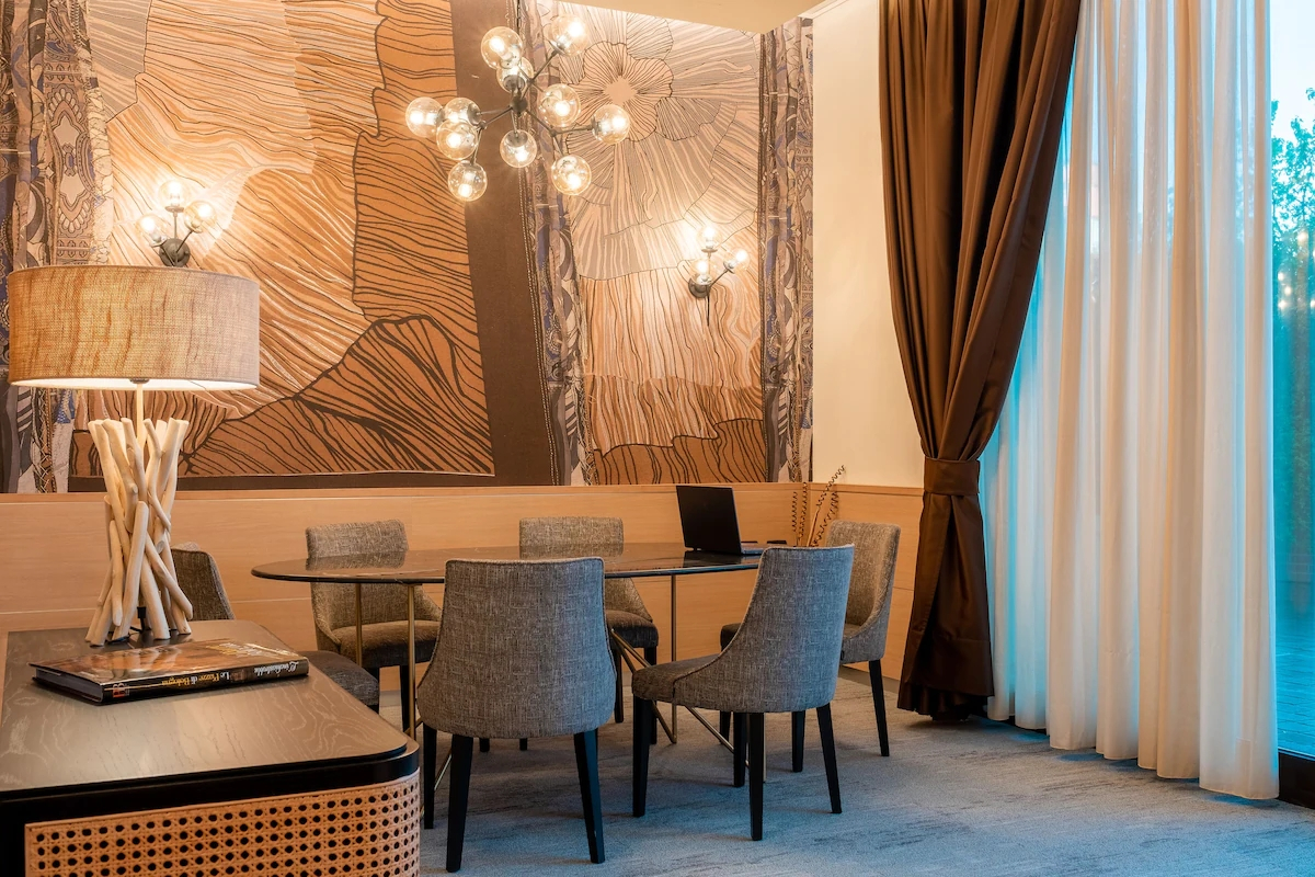 Отель Aemilia Bologna