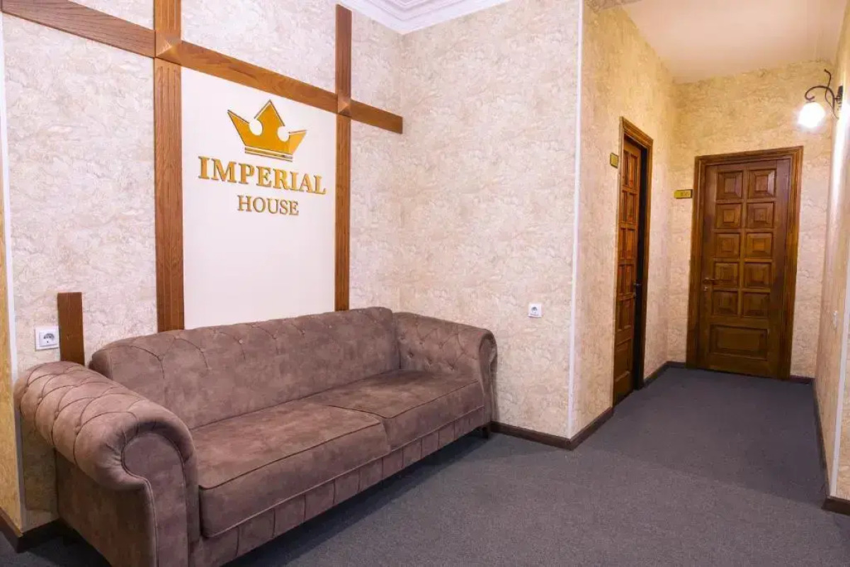 Imperial House Hotel
