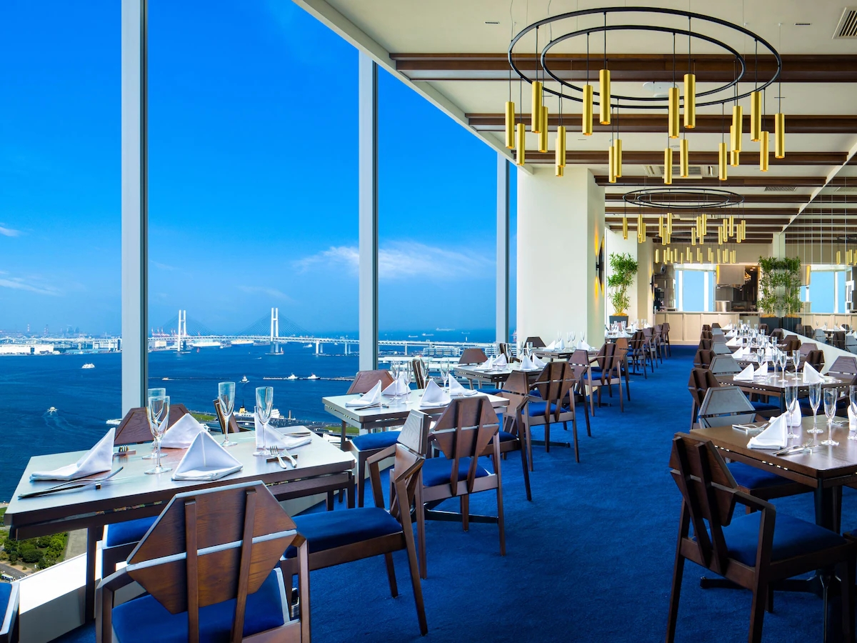 Отель APA Hotel ＆ Resort Yokohama Bay Tower