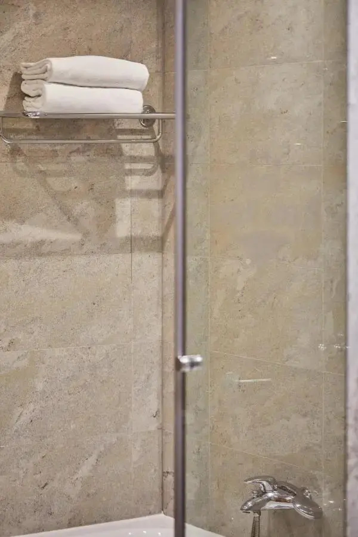 Отель Silken Puerta Madrid