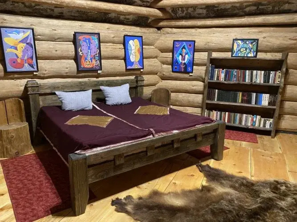 Etnopark Zelyonyij Ostrov Hotel