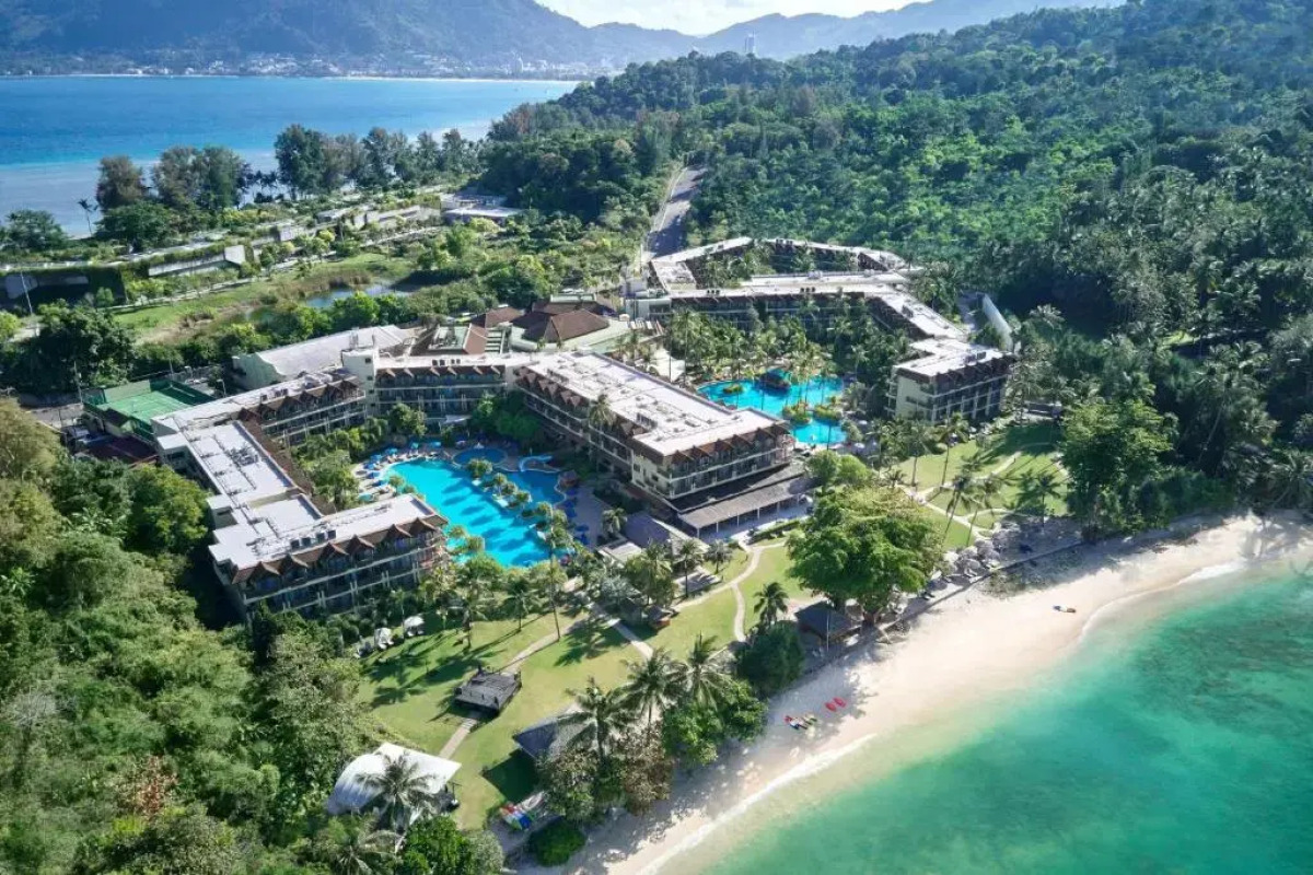 Phuket Marriott Resort & Spa, Merlin Beach