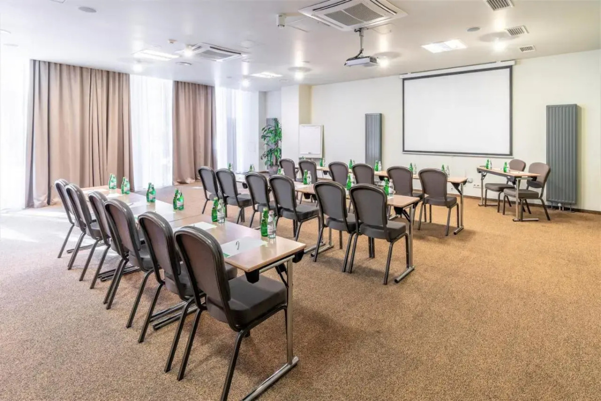 Отель Rixwell Elefant