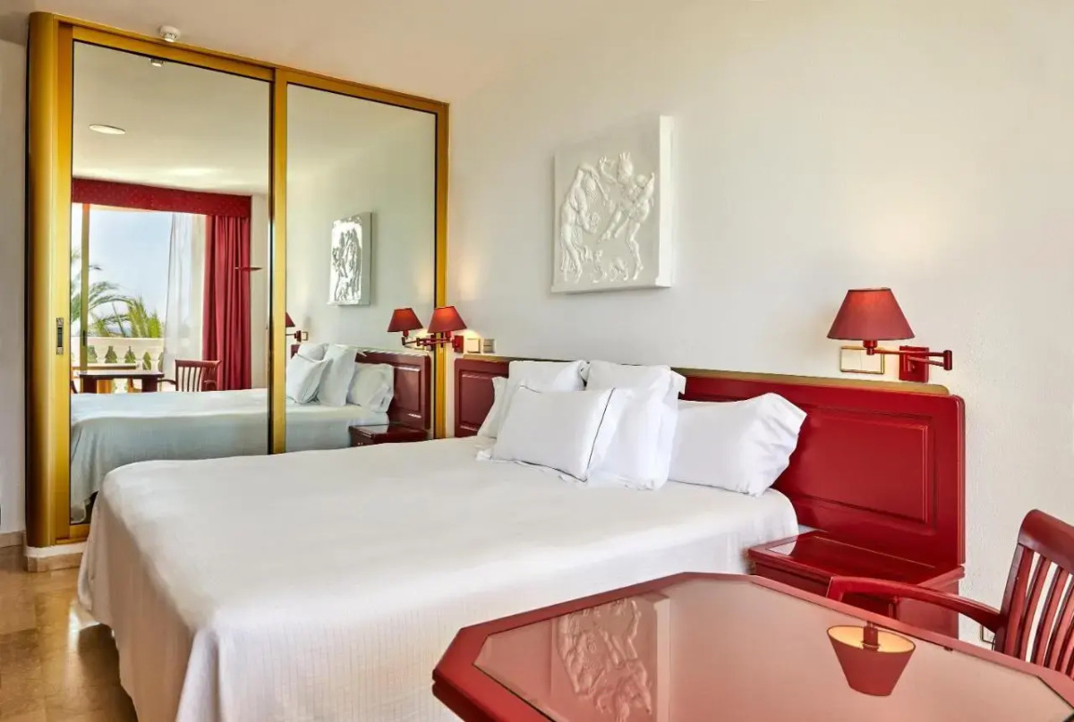 Cleopatra Palace Hotel