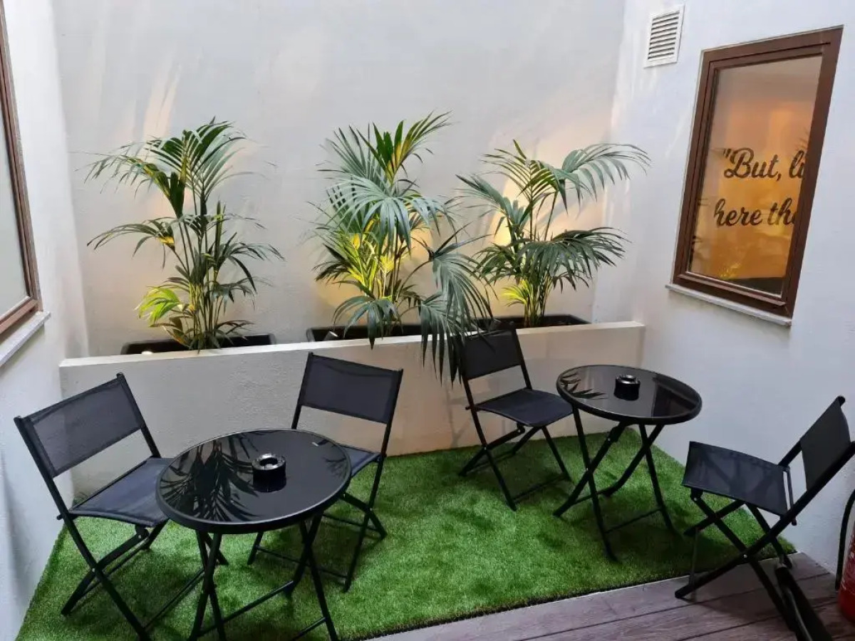 Ivy Hotel - Adults Only