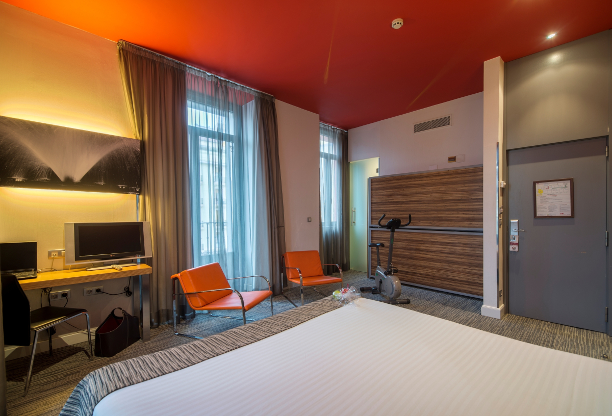 Petit Palace Plaza del Carmen