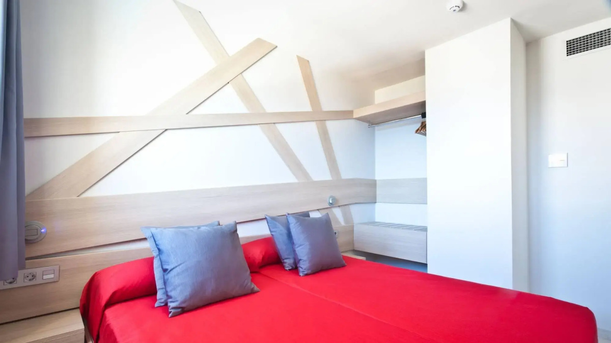 Апартаменты Ryans Ibiza - Adults Only