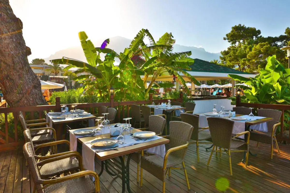 Курорт Crystal Aura Beach Resort & Spa – All Inclusive