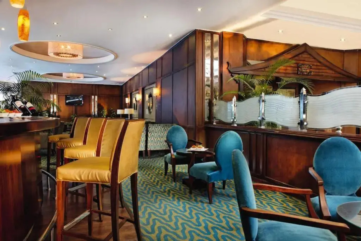 Cairo Pyramids Hotel