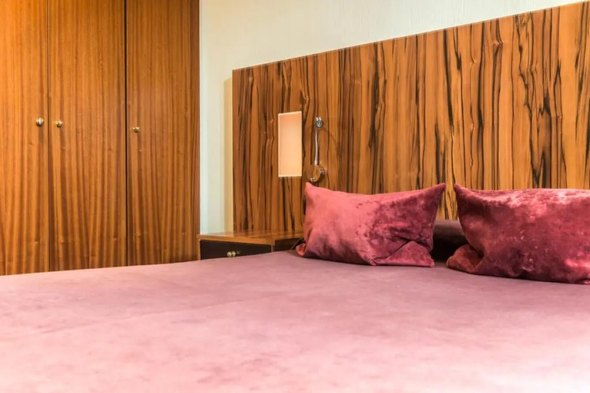 Отель California