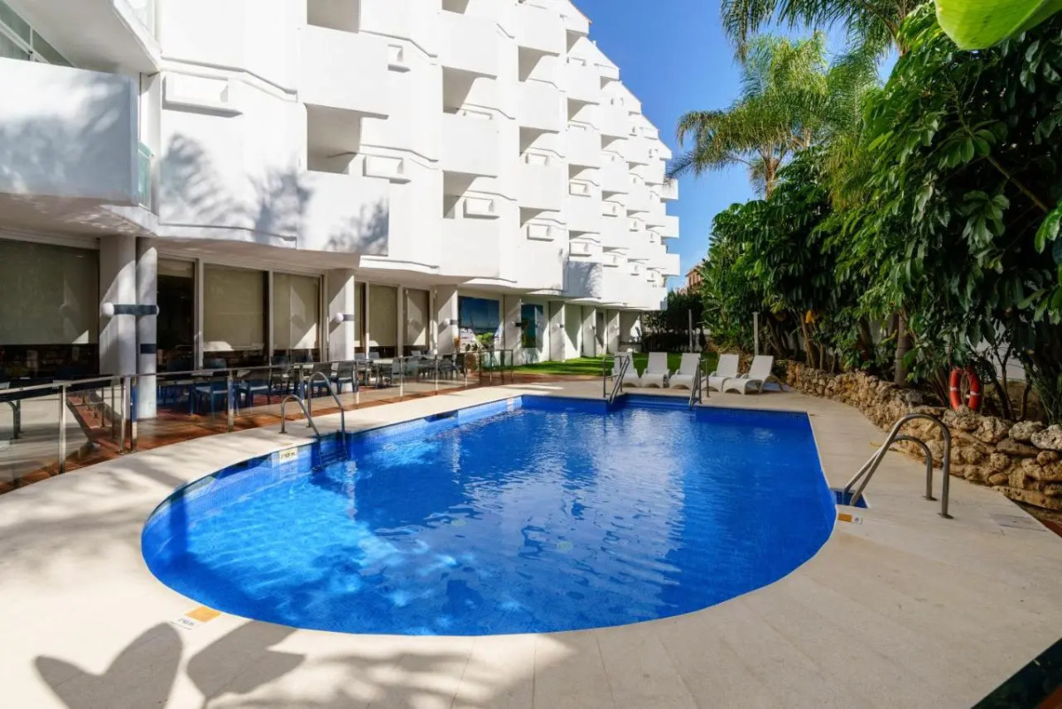 Отель AluaSun Lago Rojo - Adults Recommended