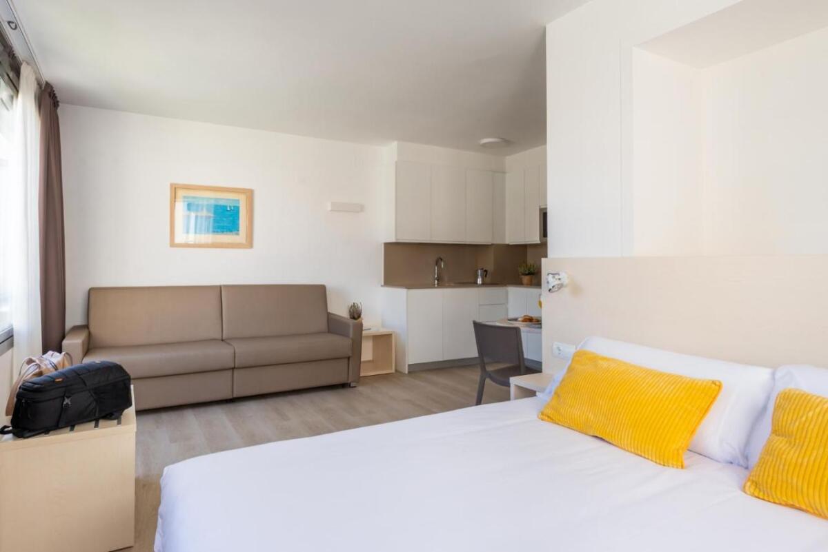 Atenea Park - Suites Apartments