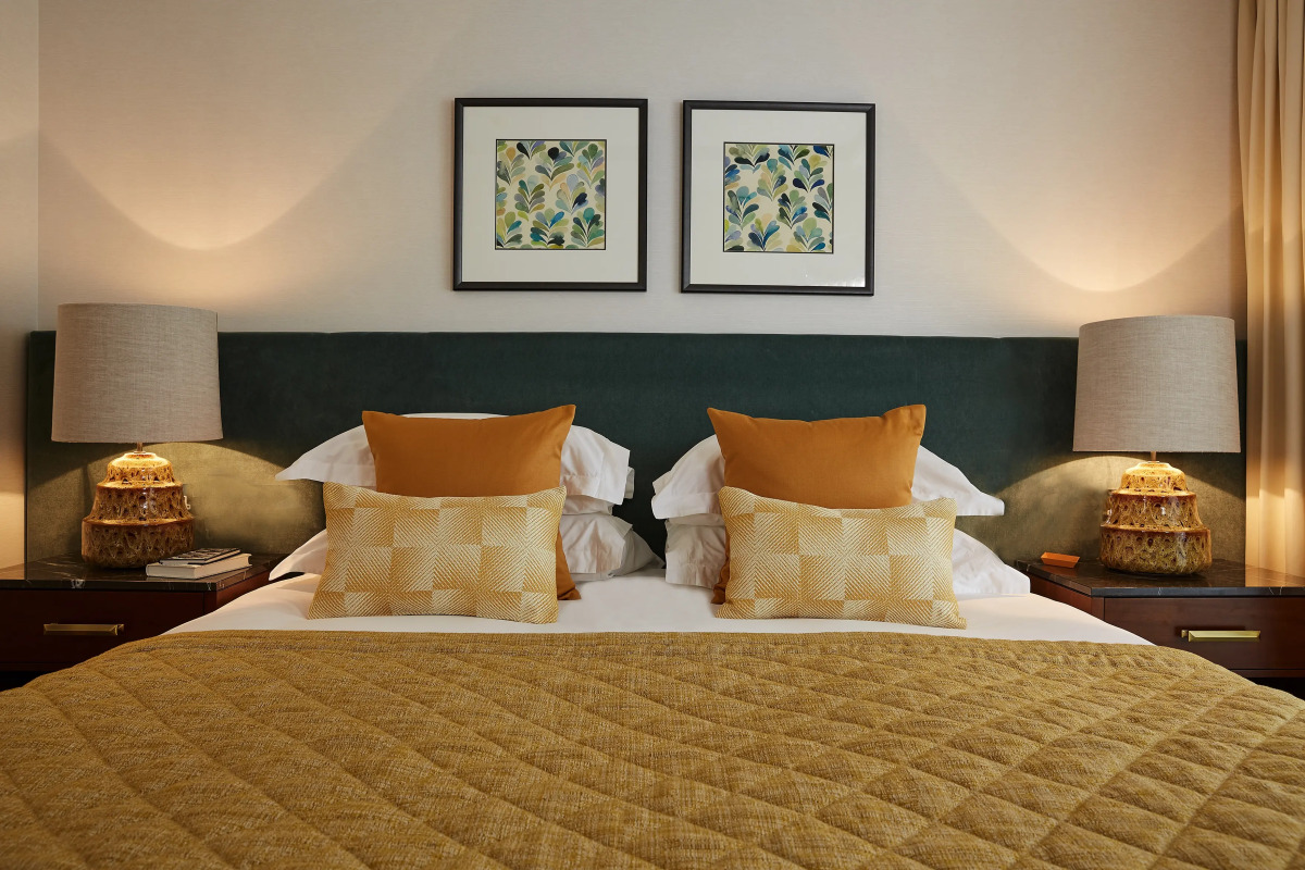 Cheval Gloucester Park at Kensington