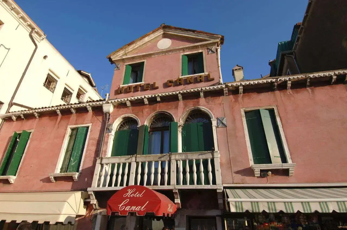 Hotel Canal