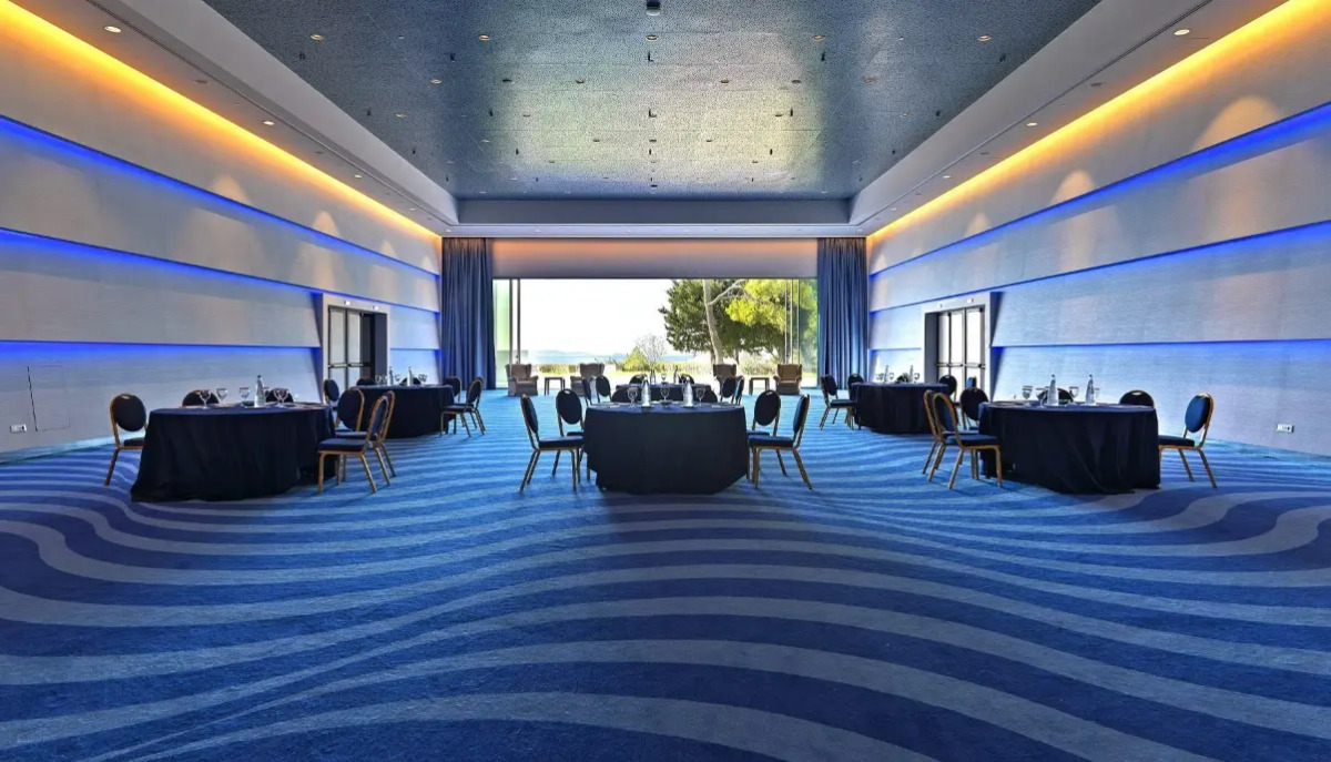 Grand Resort Lagonissi