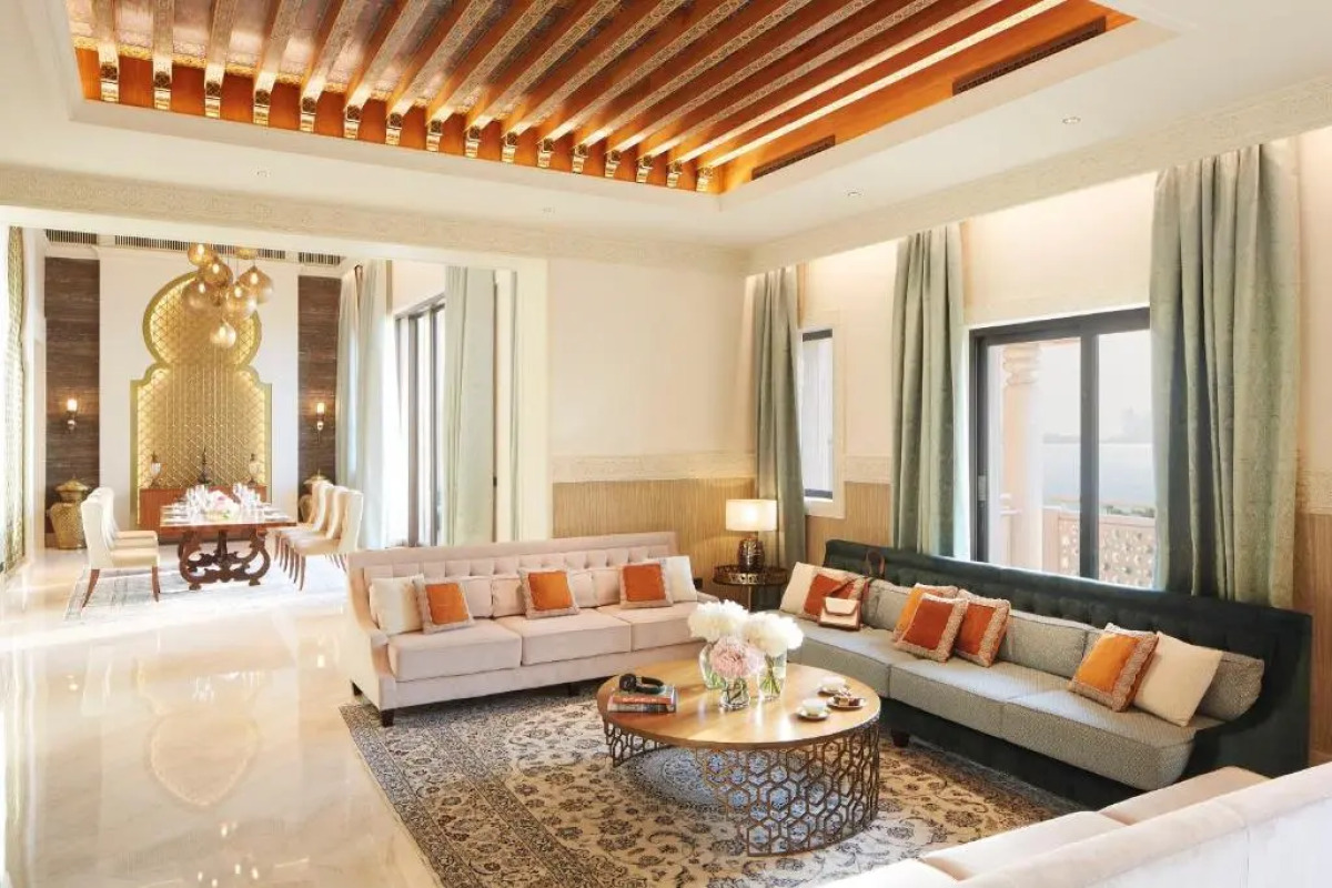 Отель Jumeirah Al Qasr Dubai