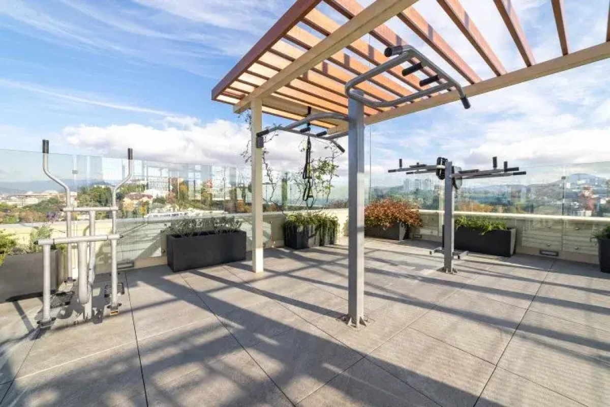 Deluxe ZhK Metropol 16 Flat