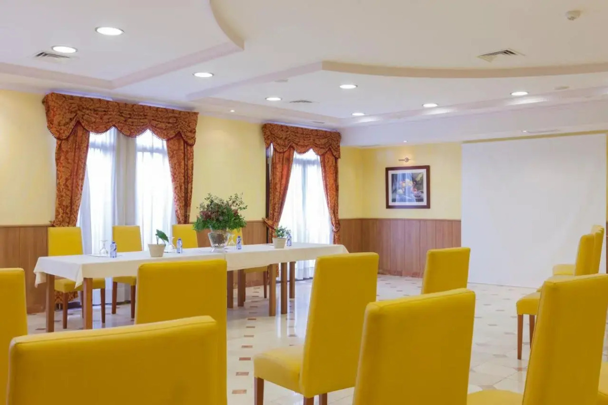 Hotel Agora Juan de Austria