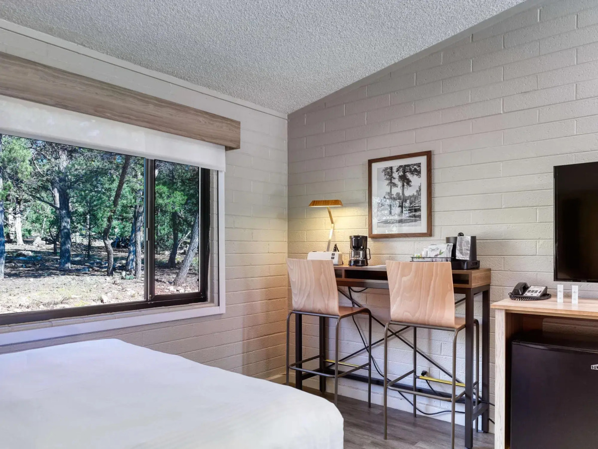 Yavapai Lodge - West & East