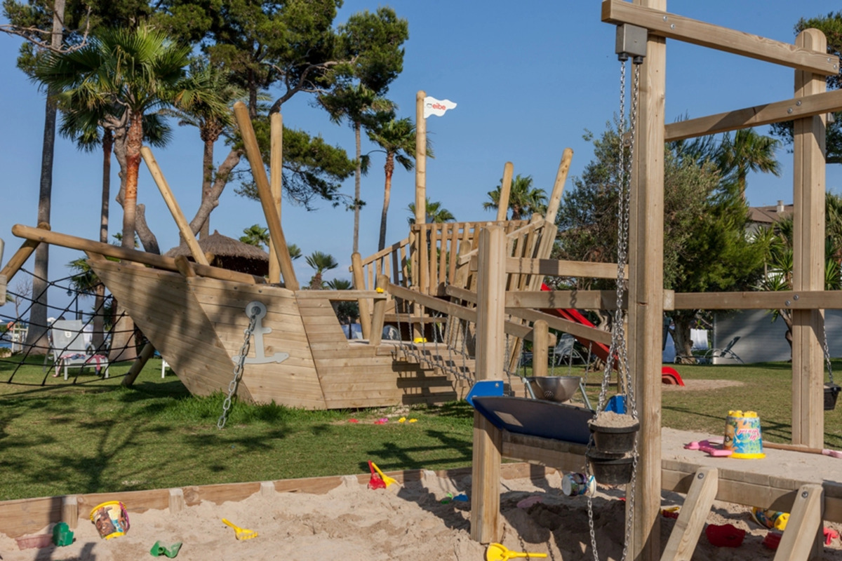 Playa Esperanza Resort