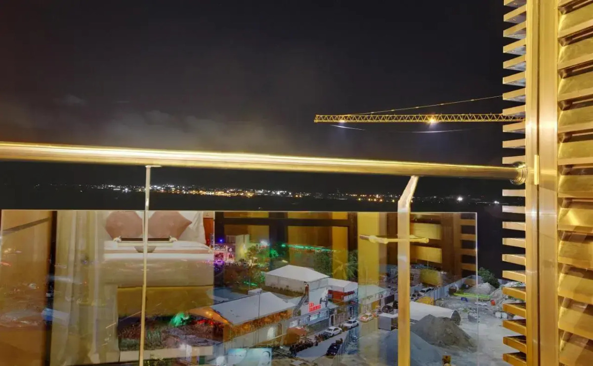 Отель Unima Grand