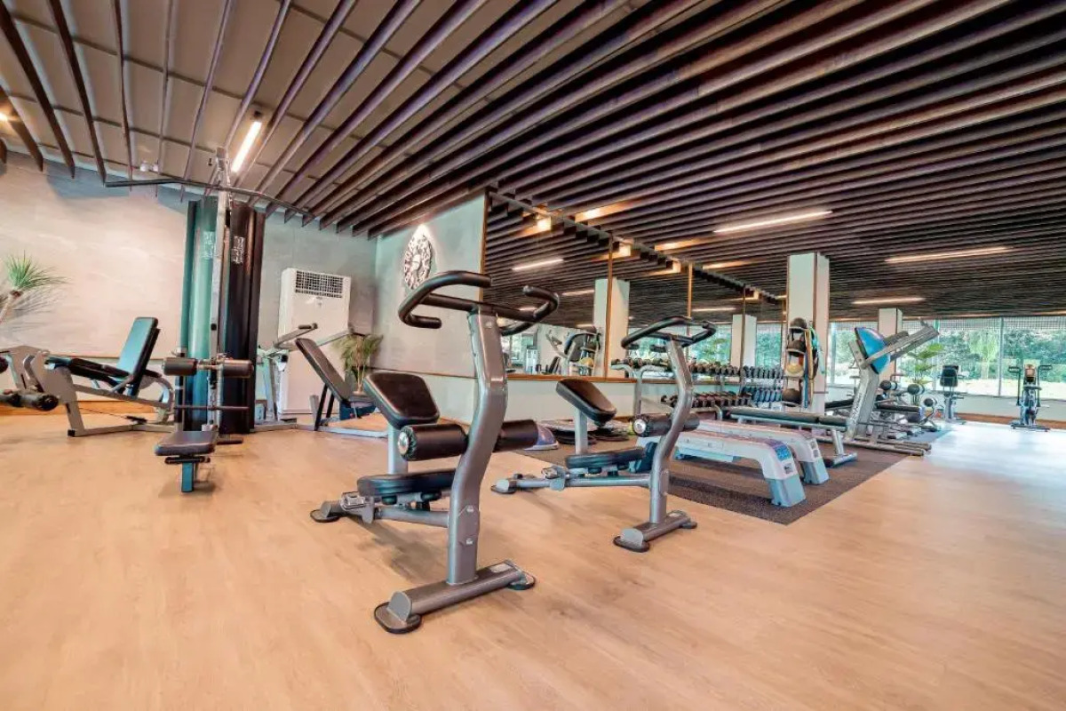 Naithonburi Beach Resort