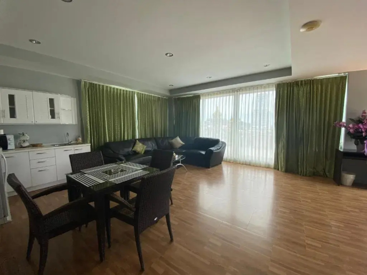 77 Patong Hotel & Spa