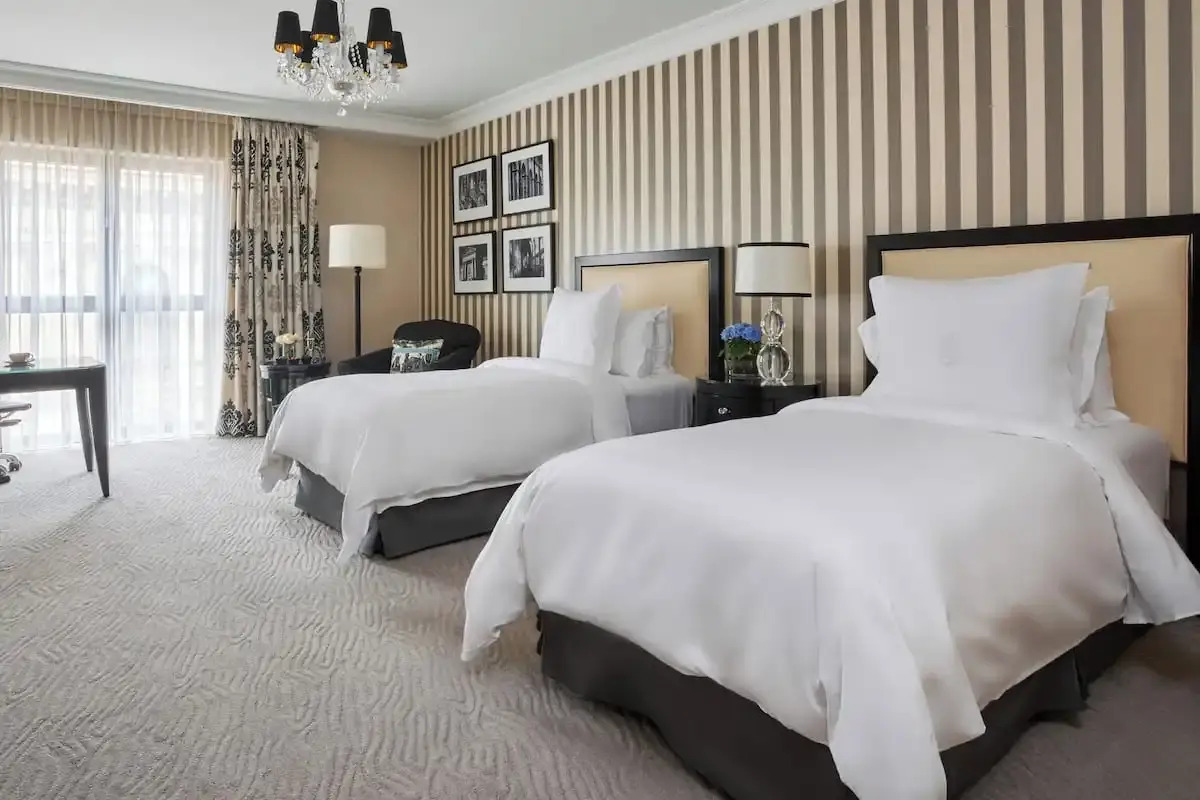 Отель Four Seasons Prague