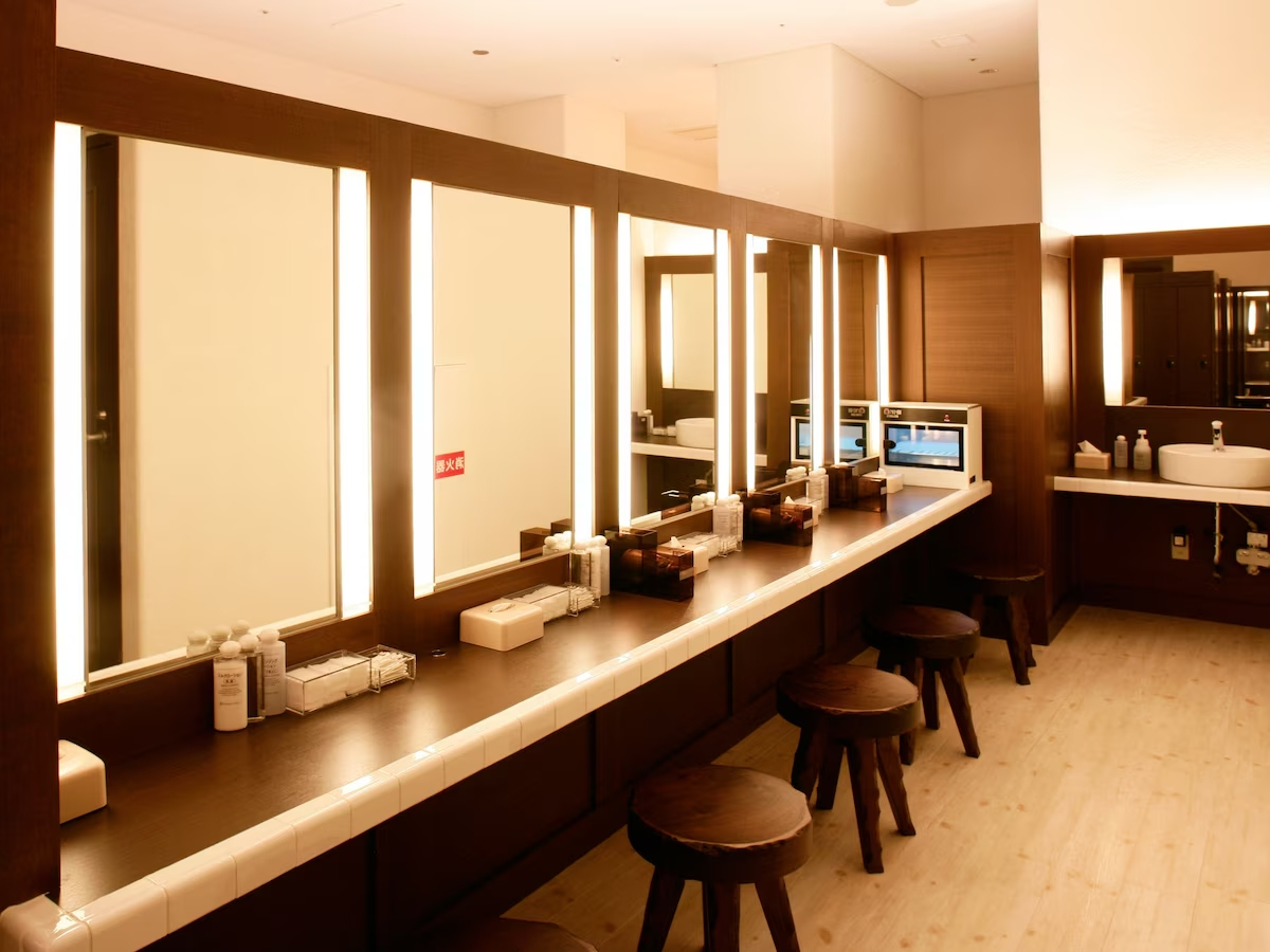 Отель City Plaza Osaka