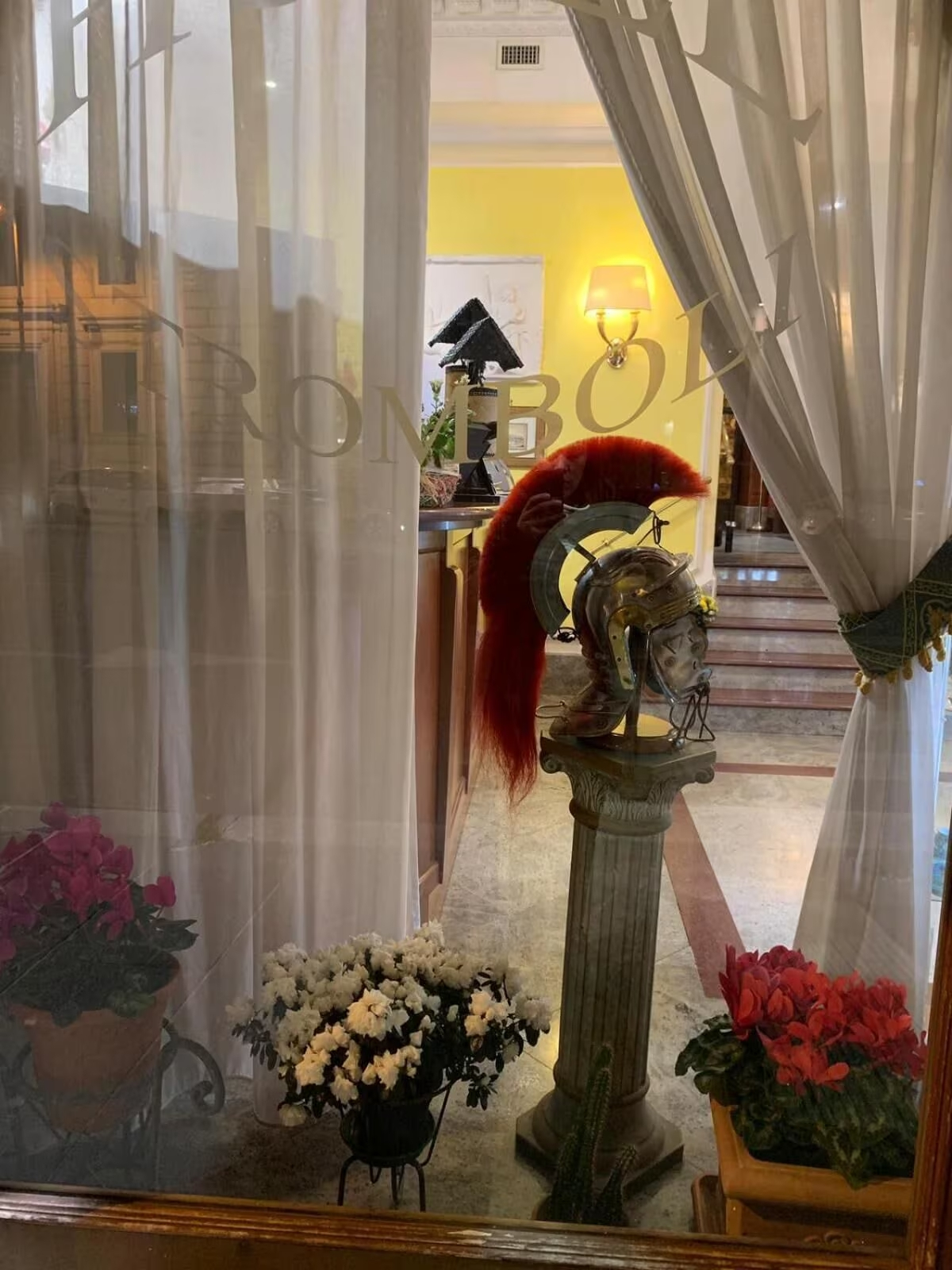 Отель Stromboli