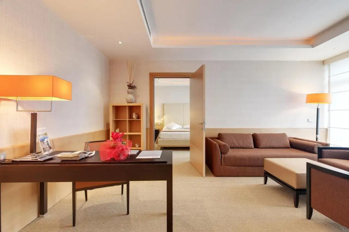 Precise House Mantegna Roma