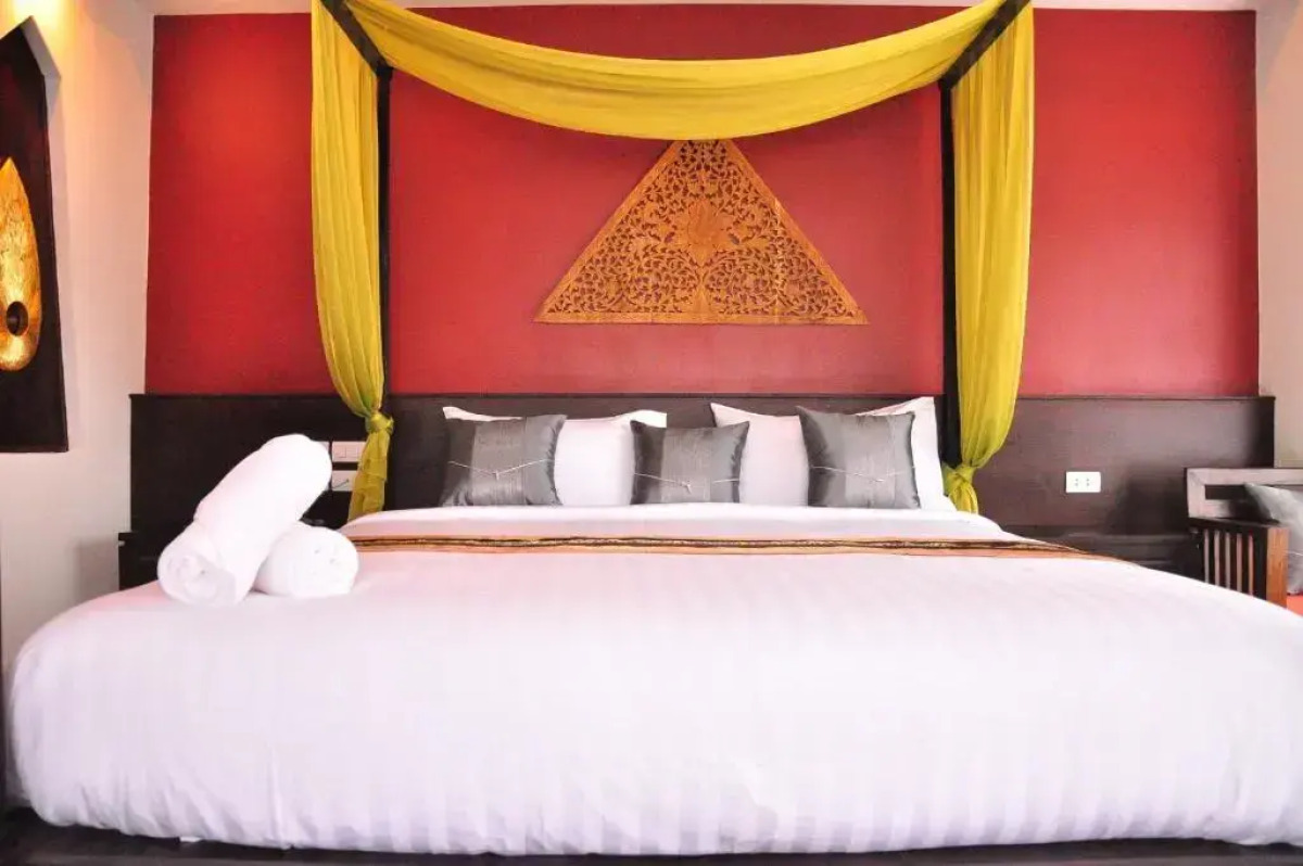 Курорт Navatara Phuket Resort