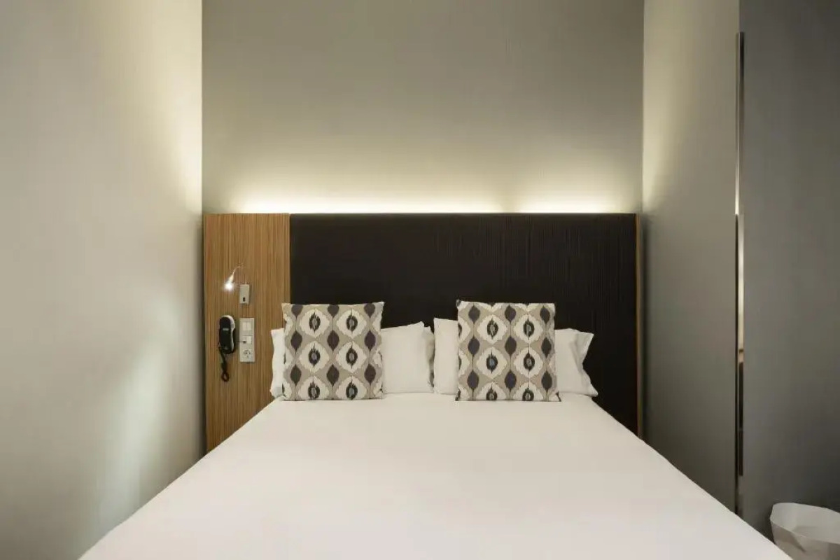 Petit Palace Plaza del Carmen