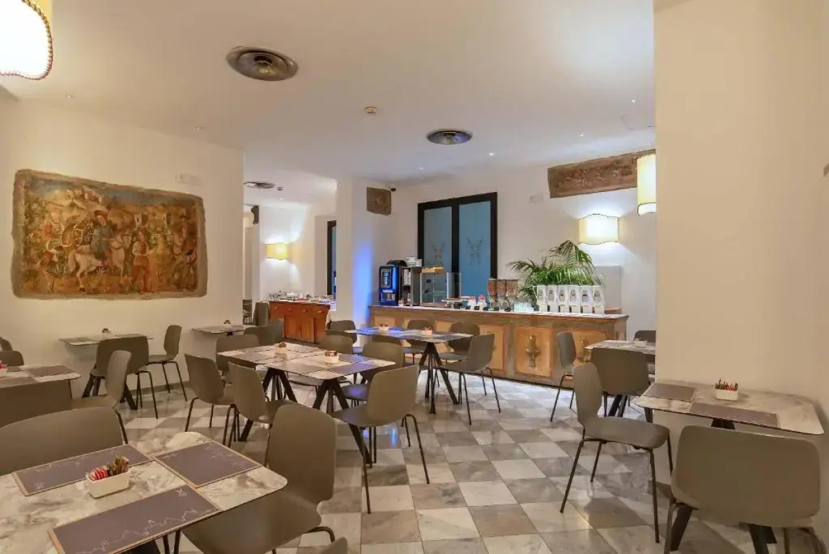 Отель Machiavelli Palace