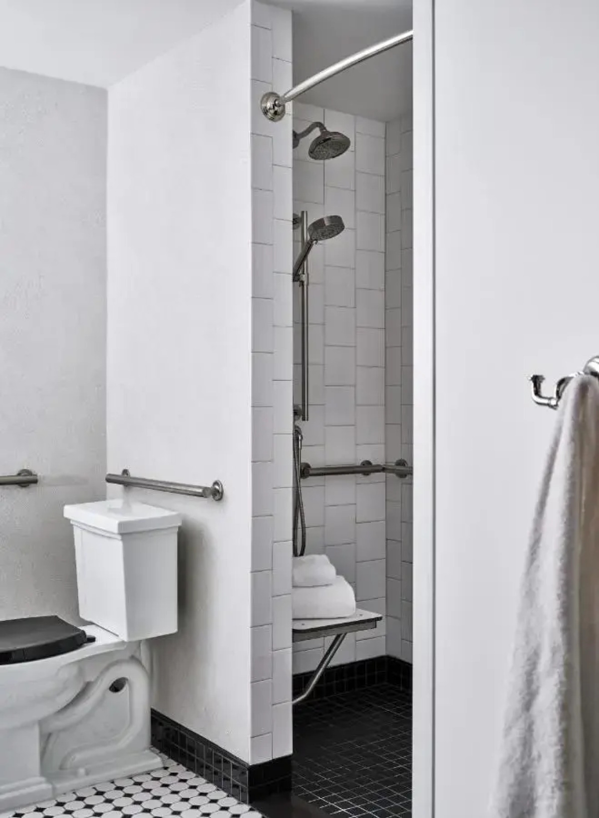 Romer Hell's Kitchen