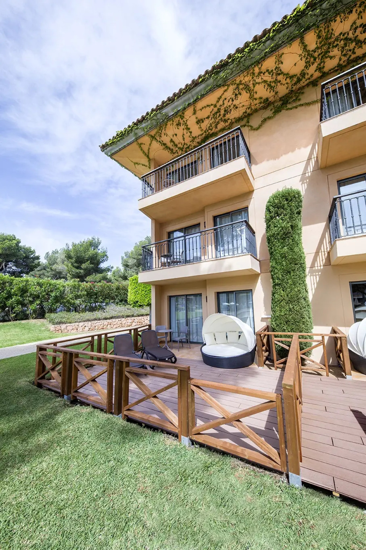 Vell Mari Hotel & Resort