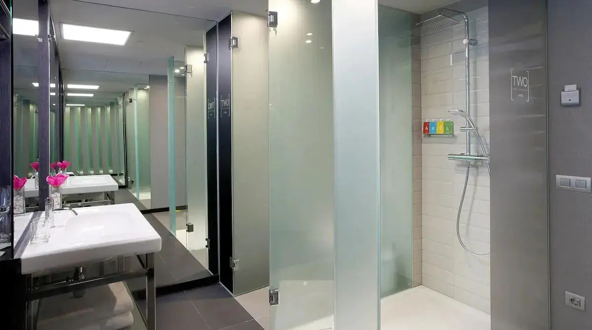 Отель Axel TWO Barcelona - Adults Only