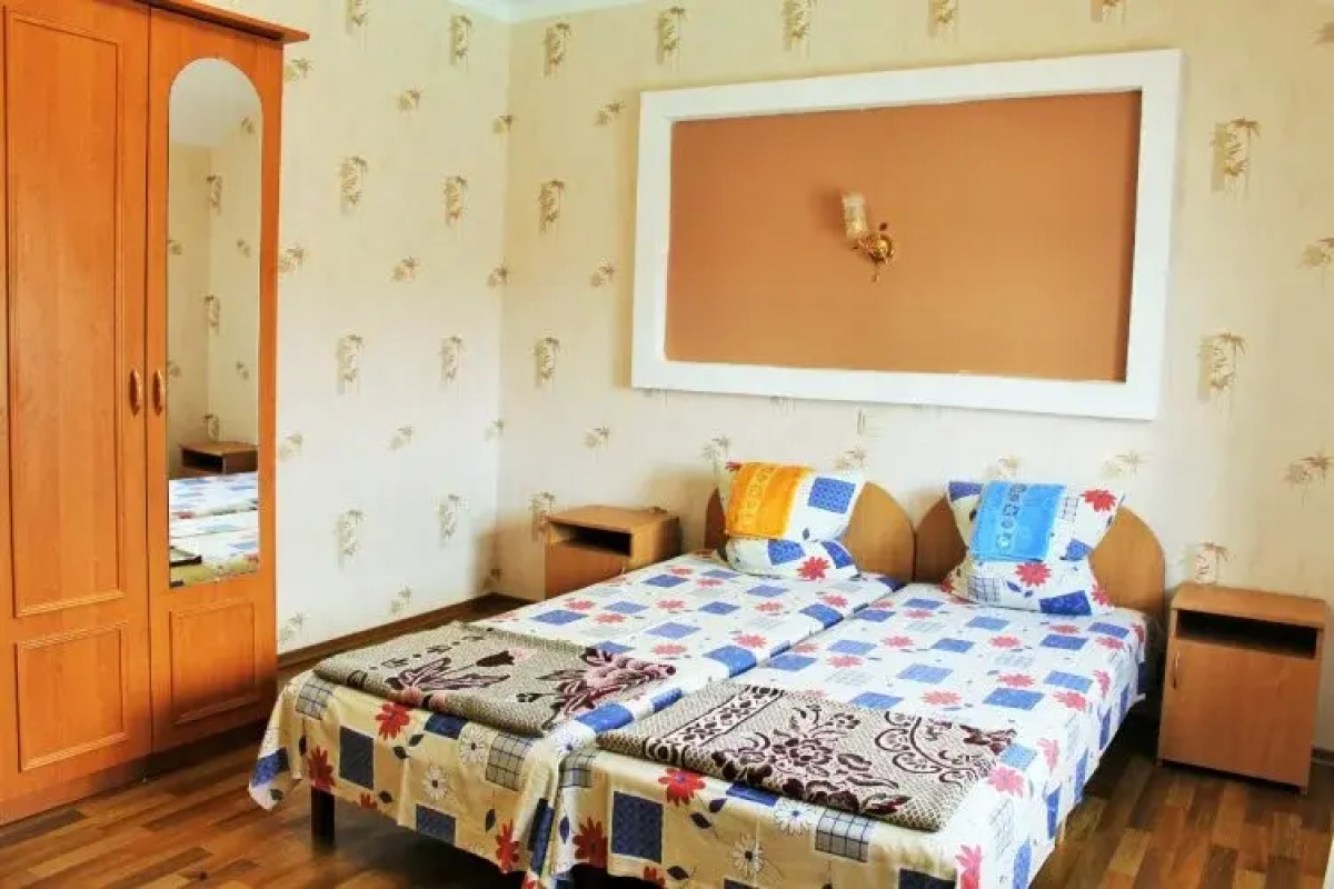 Yuliya Guest House