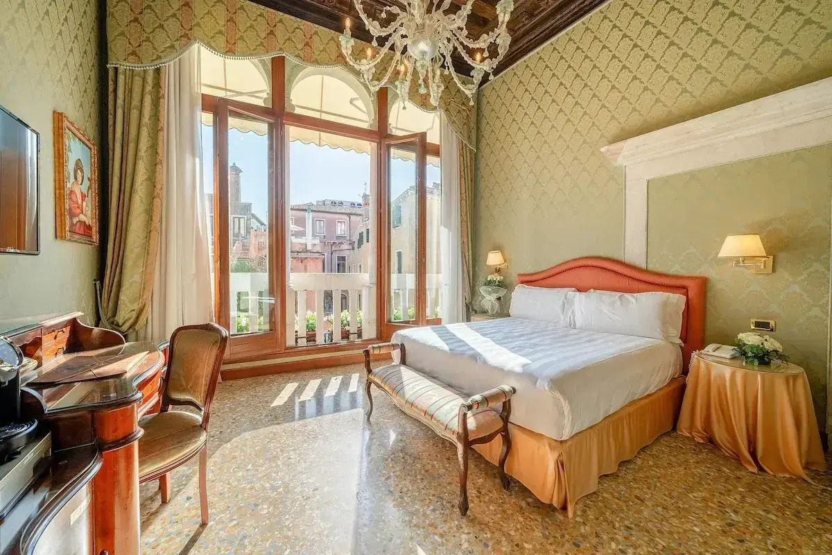 Отель Colombina