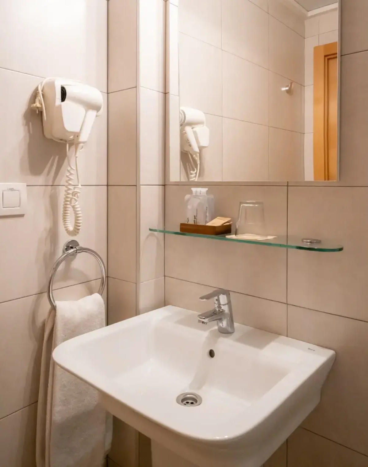 Hotel La City Mercado