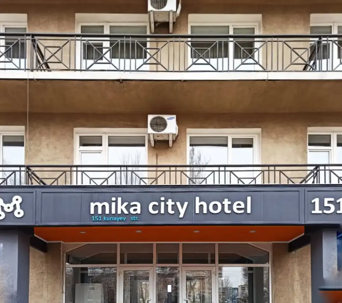 Mika City