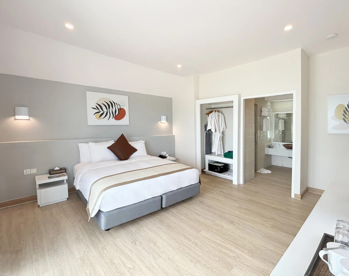 Phi Phi Holiday Resort – SHA Extra Plus