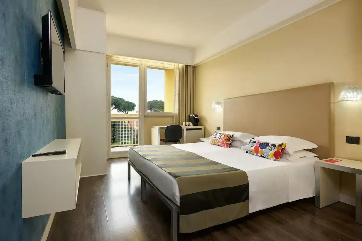 Отель Roma Tor Vergata