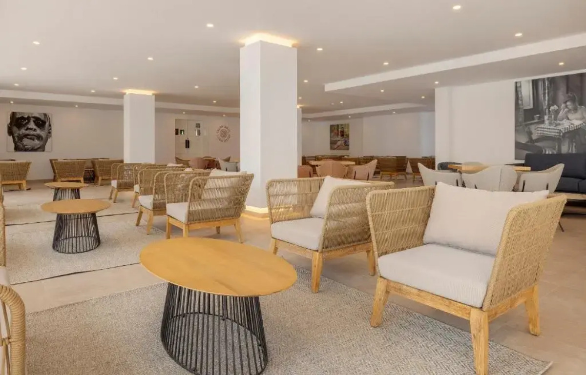 HM Isabela-Adults Only