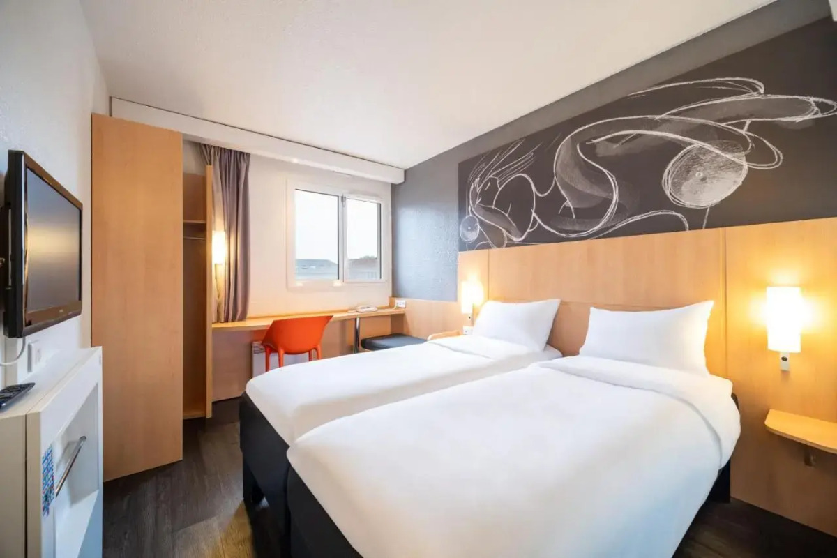 B&B HOTEL Amiens Centre Cathédrale