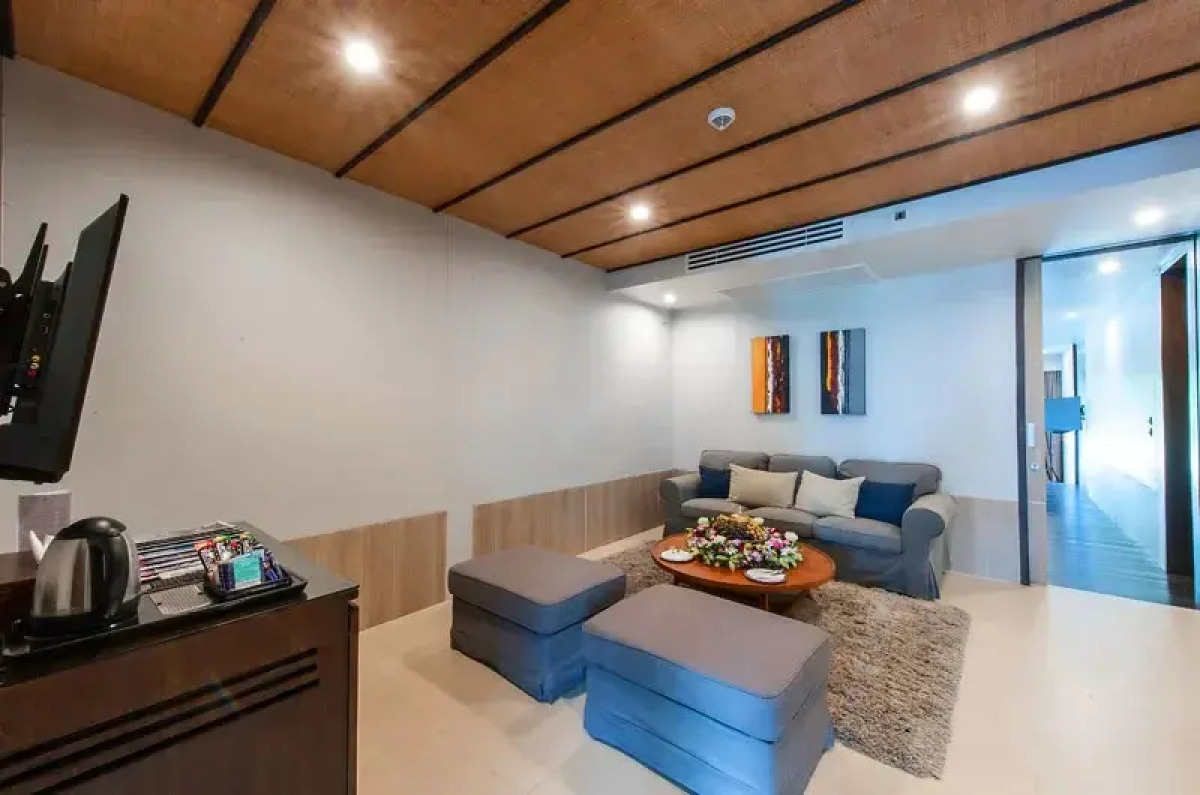 Ramada Phuket South Sea