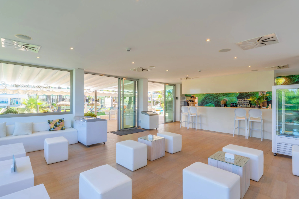 Playa Esperanza Resort