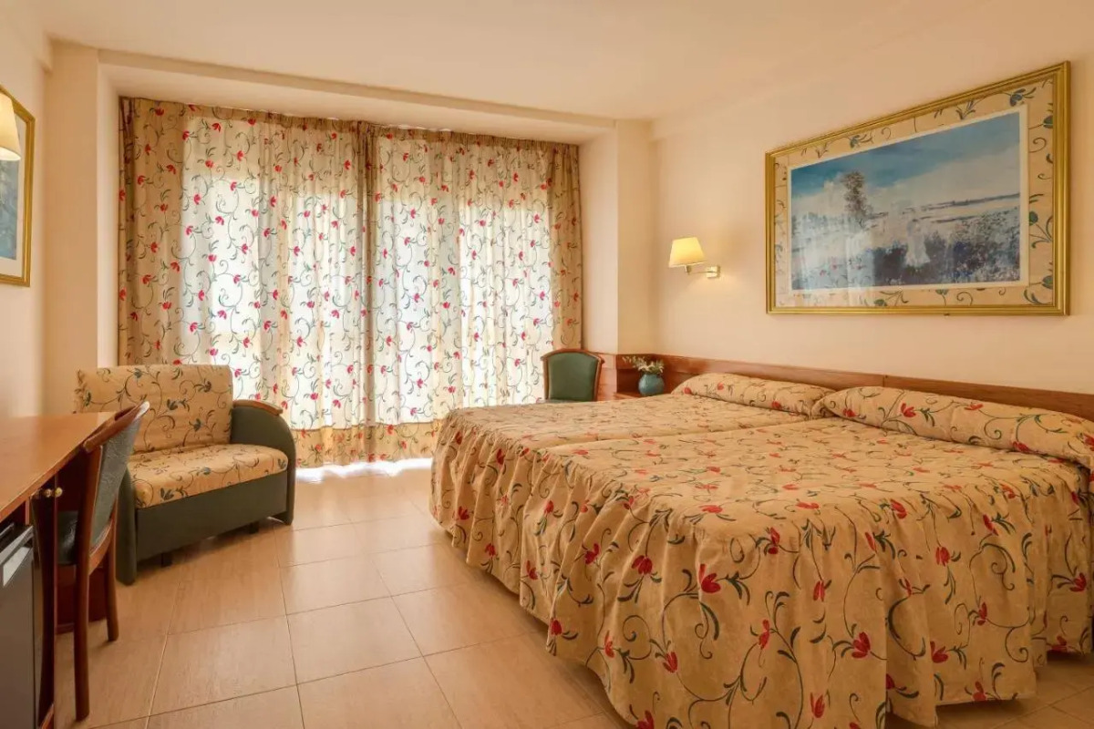 Отель Htop Amaika & SPA - Adults Only