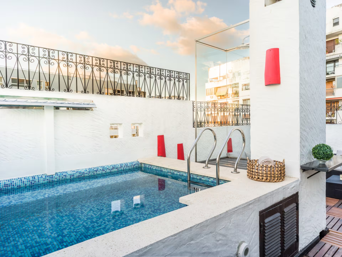 Melia Recoleta Plaza